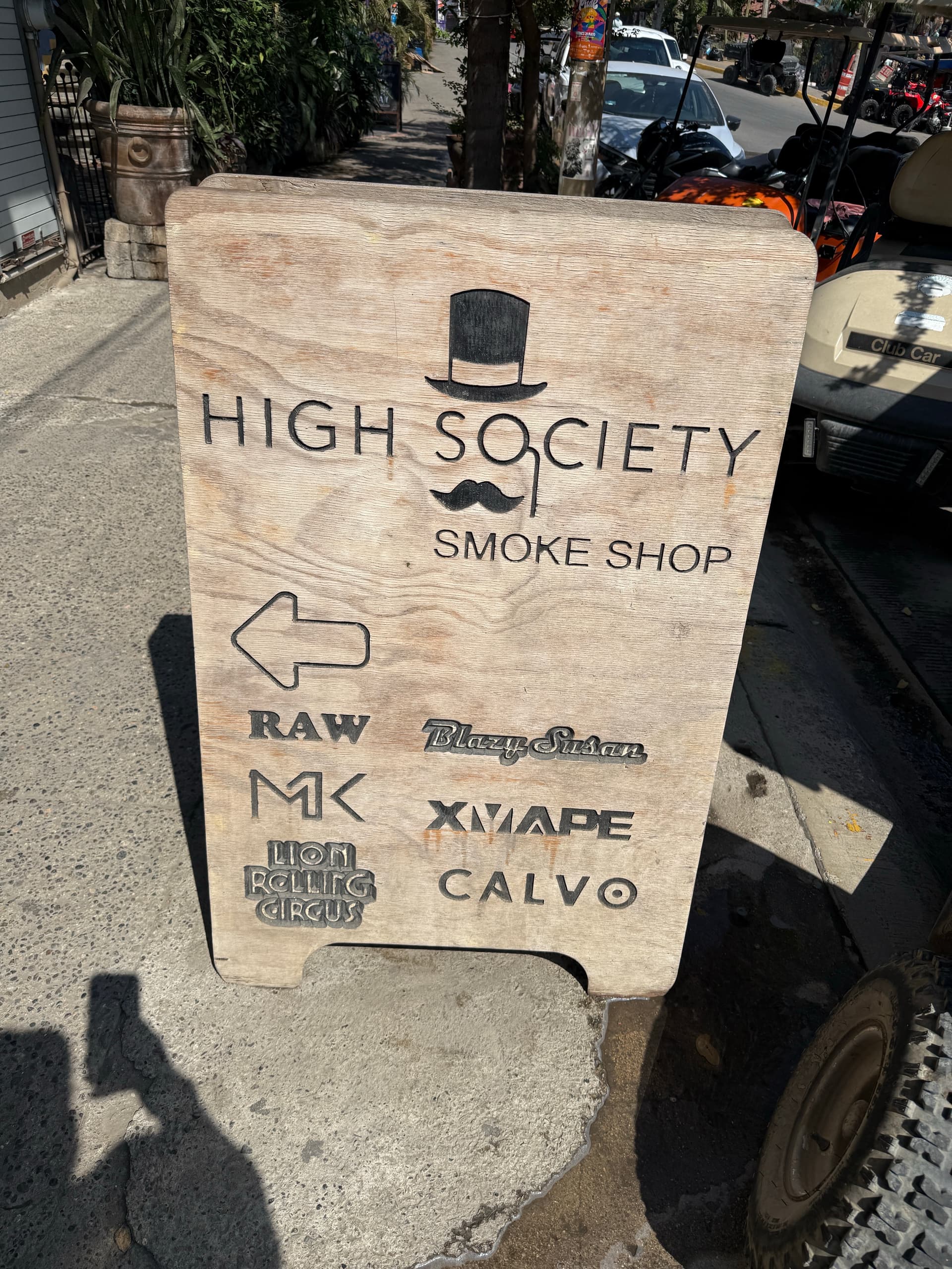 High Society Smoke Shop, foto 3