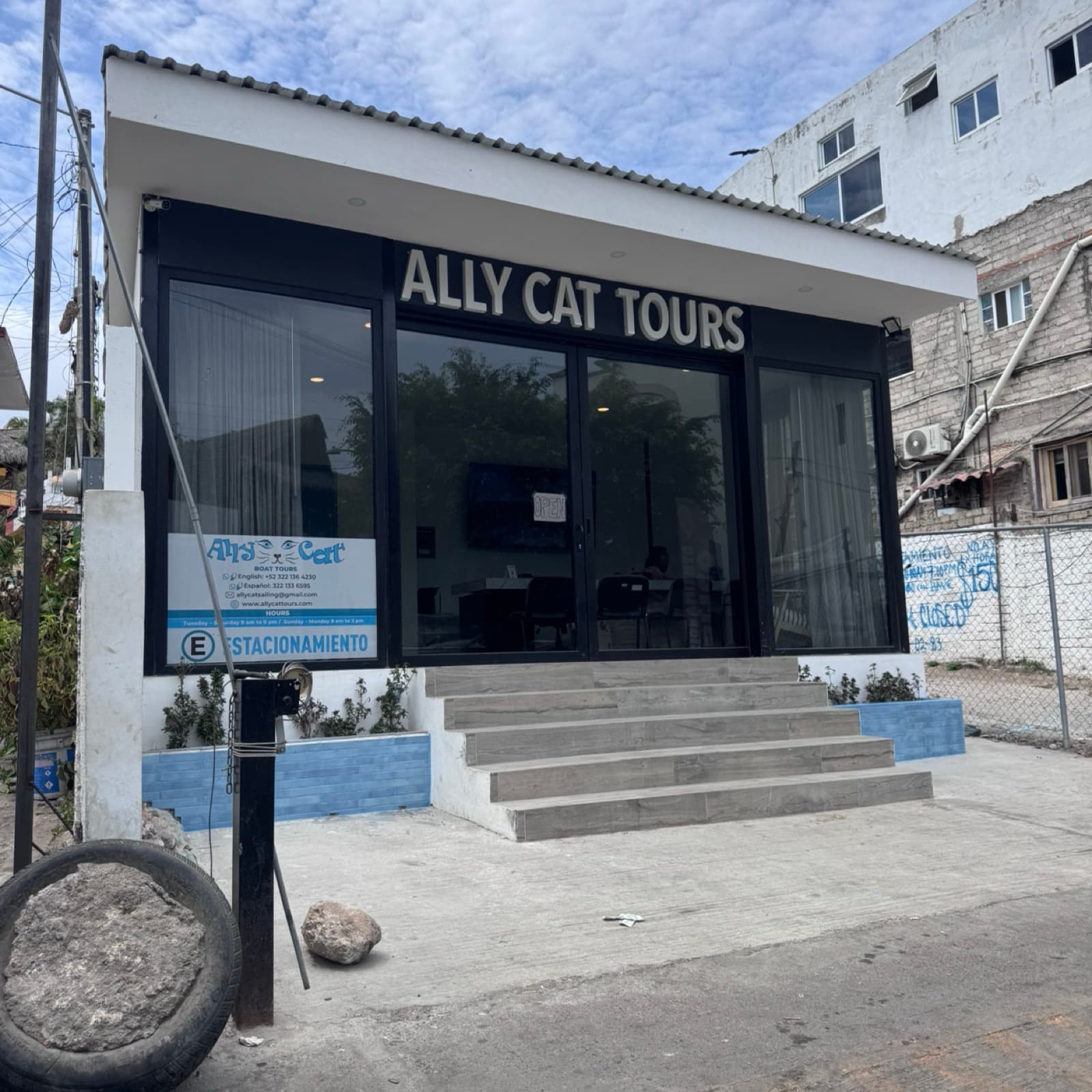 Ally Cat Tours