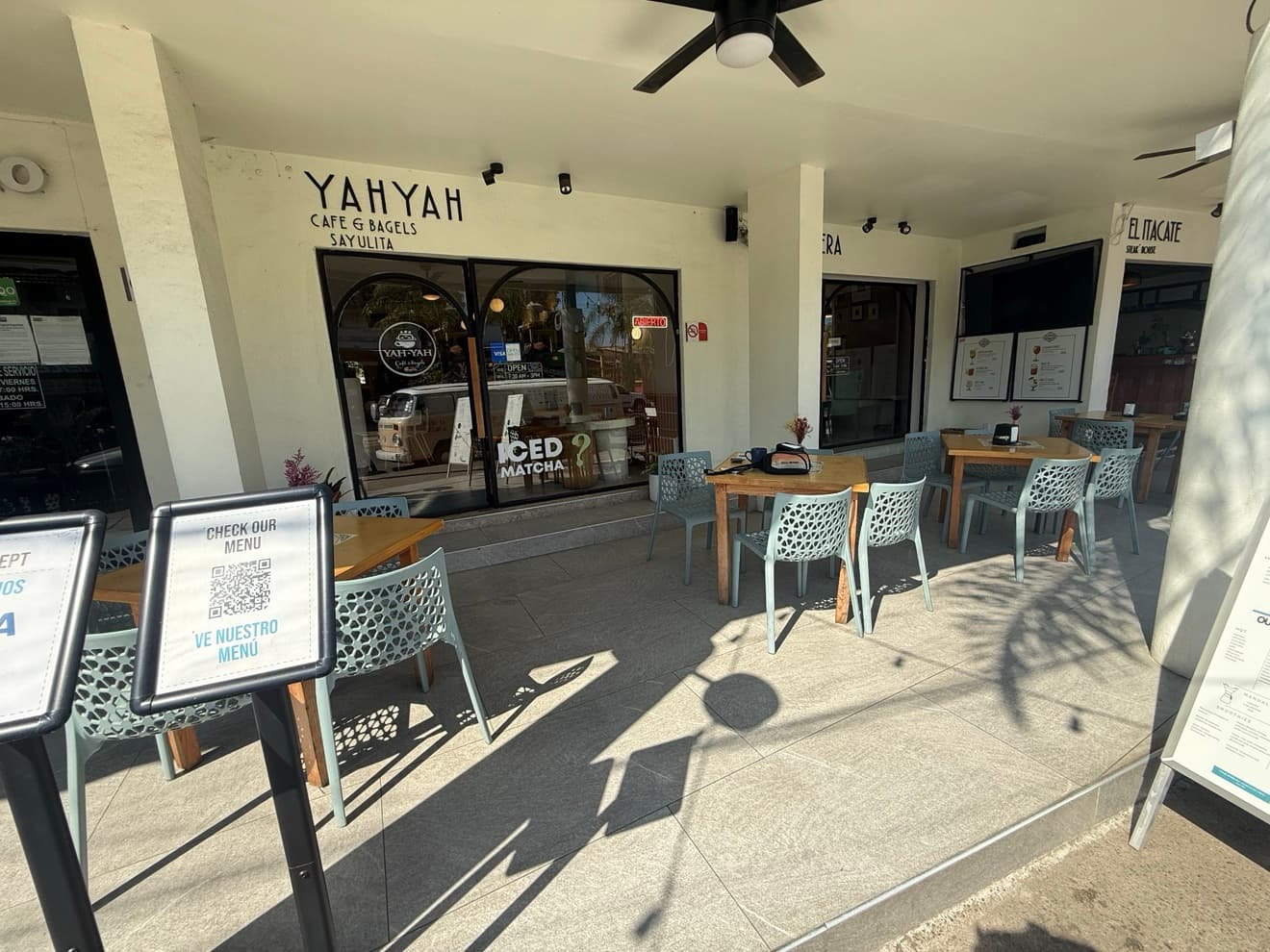 Yah Yah Cafe